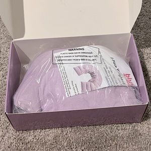 NEW! Blushly Weighted Lavender Spa Shoulder & Eye Wrap Set $55.00 Retail